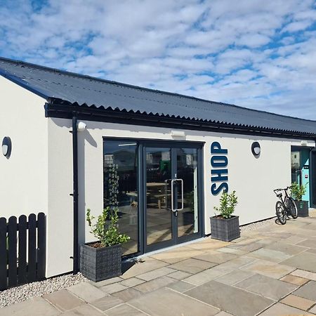Highway Hotel Lossiemouth Exterior foto