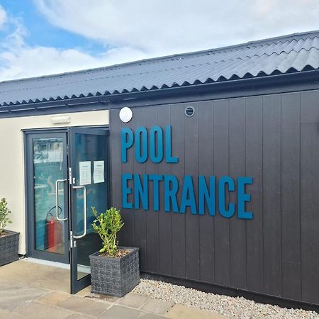 Highway Hotel Lossiemouth Exterior foto