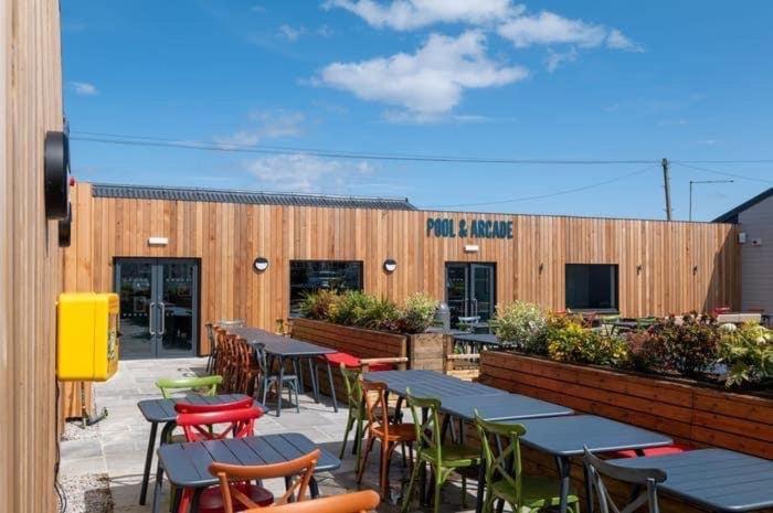 Highway Hotel Lossiemouth Exterior foto